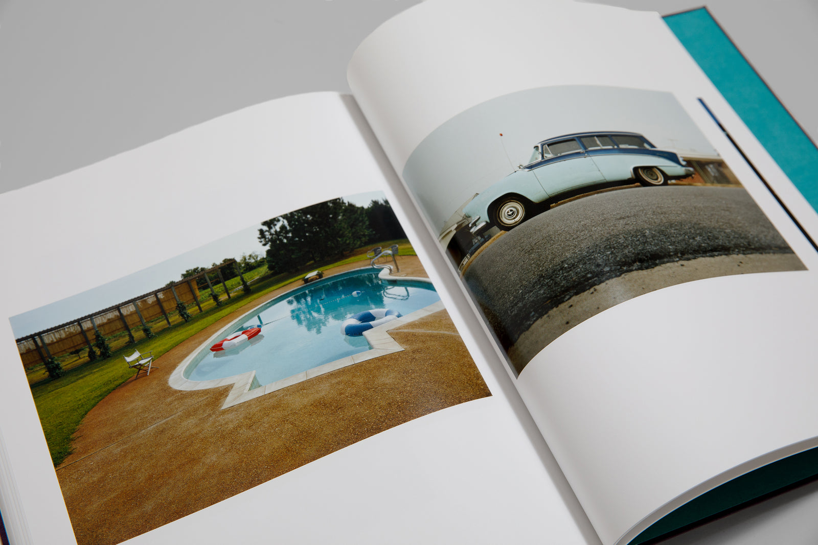 Mystery of the ordinary｜William Eggleston – At Sea Day