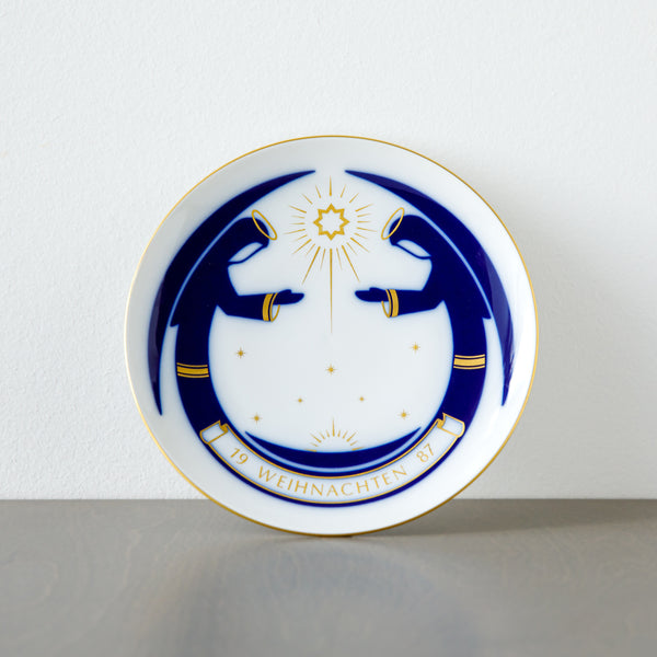 KPM Berlin Vintage Christmas Plate “Schützende Engel” 1987