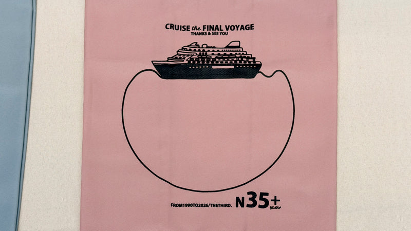 〈喫水線を描いたバッグ〉旅のお供にしたいクルーズトート